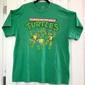 Teenage Mutant Ninja Turtles tshirt Y2k retro cartoon Nickelodeon Michael Angelo
